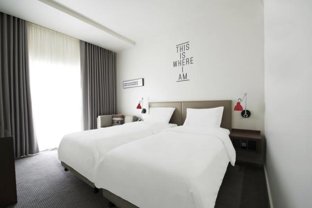 Rove Downtown rooms (2)
