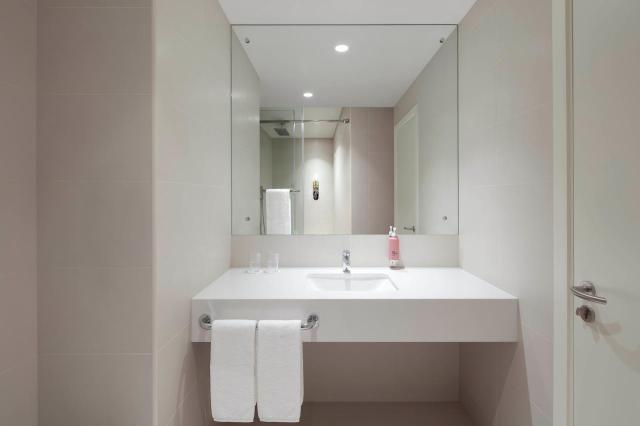 Rove Downtown rooms (7)