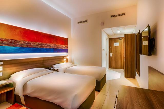 Citymax Bur Dubai rooms (2)