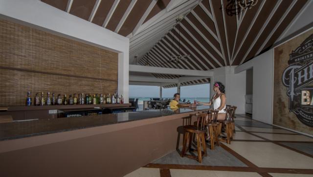 Thila bar