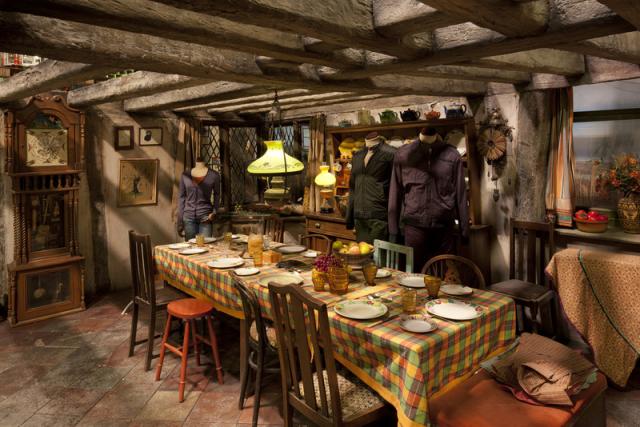 VB_Harry Potter_007-Sets-Weasleys-Kitchen