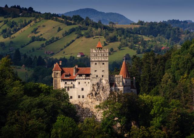 Rumunsko_hrad Bran_shutterstock_119896276