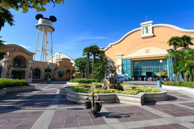 Front Lot  ©Disney (2).JPG