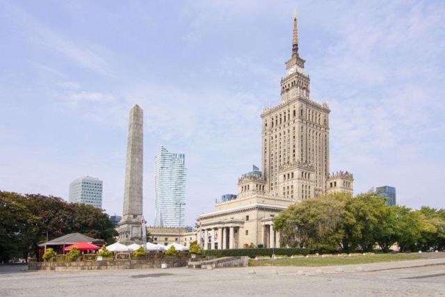 Polsko_Varsava_shutterstock_151279127