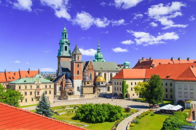 Polsko_Krakov_shutterstock_204134668