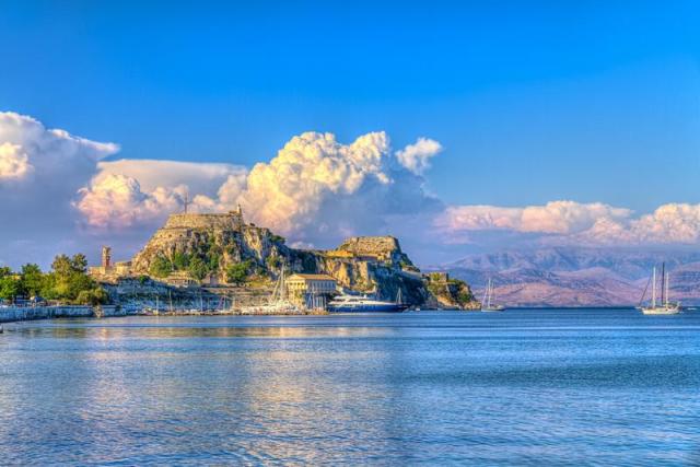 Korfu-Kerkyra-port-1325