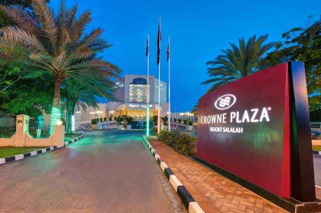 Crowne Plaza 2 (3)