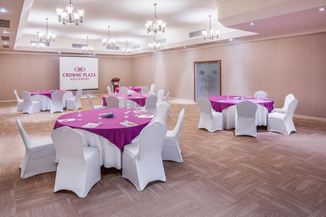 Crowne Plaza 5 (5)