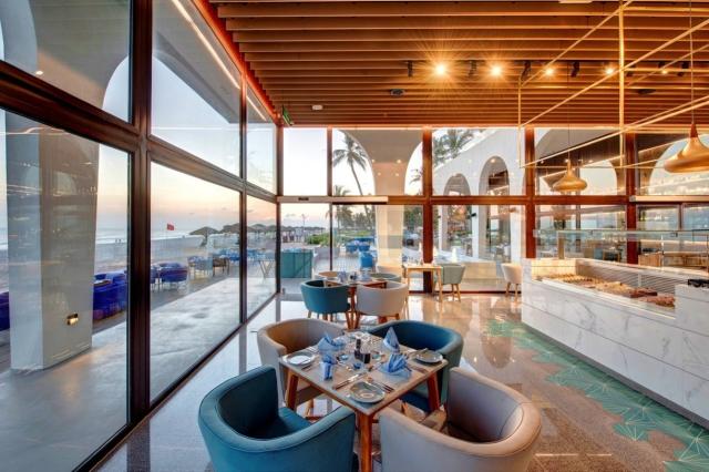 Crowne Plaza 8 (10)