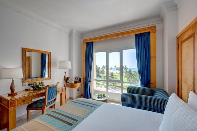 Crowne Plaza 9 standard (1)