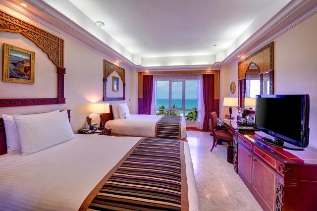 Crowne Plaza 17 royal (3)