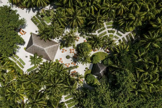 One and Only Reethi Rah 1 (9)