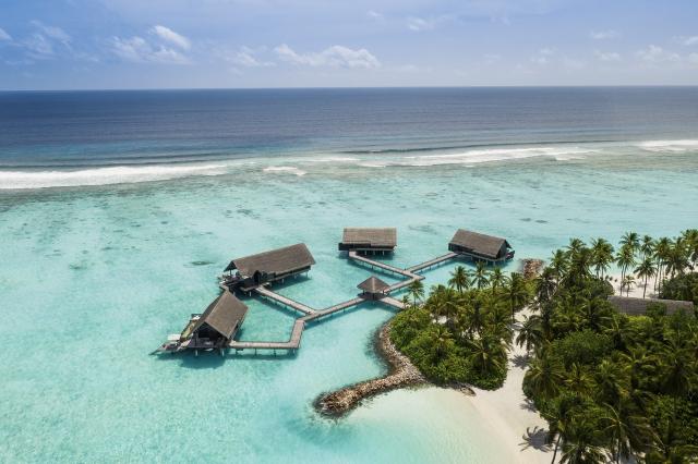 One and Only Reethi Rah 1 (5)