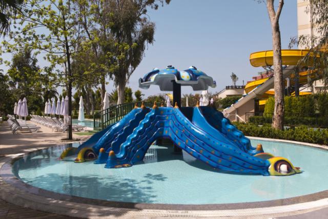 CHILDREN POOL.JPG