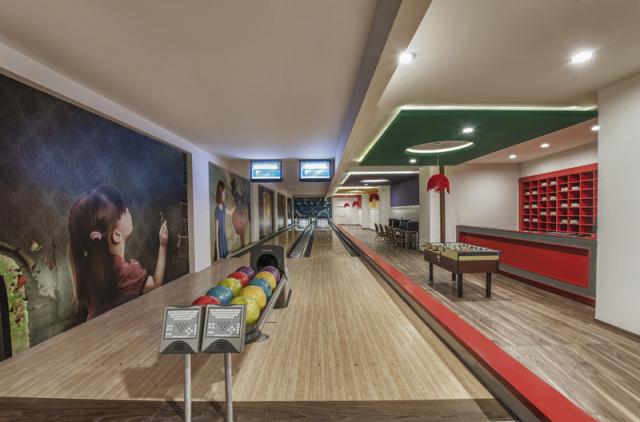 GAME ROOM.JPG