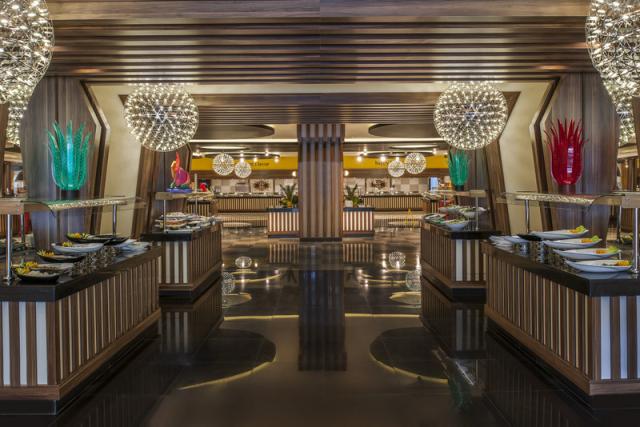 MAIN RESTAURANT 1.JPG