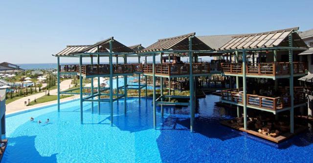 Limak-Lara-pool-15220.JPG
