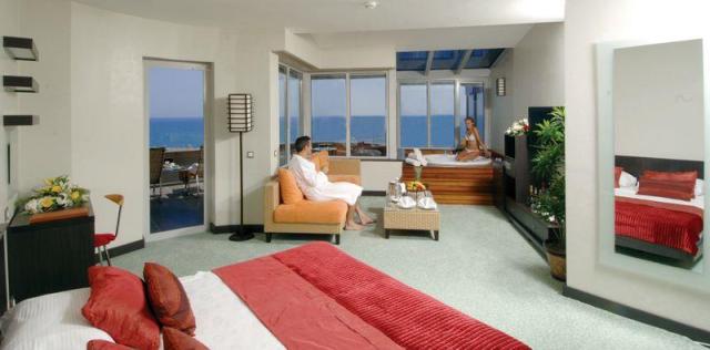 Limak-Lara-room-1530.JPG