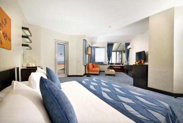 Limak-Lara-room-1540.JPG