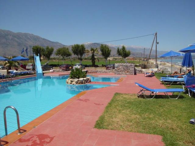 Kreta-Mari-Beach-hotel-pool-1495.JPG