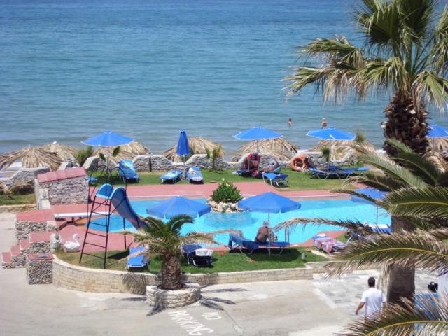 Kreta-Mari-Beach-hotel-pool-1460.JPG