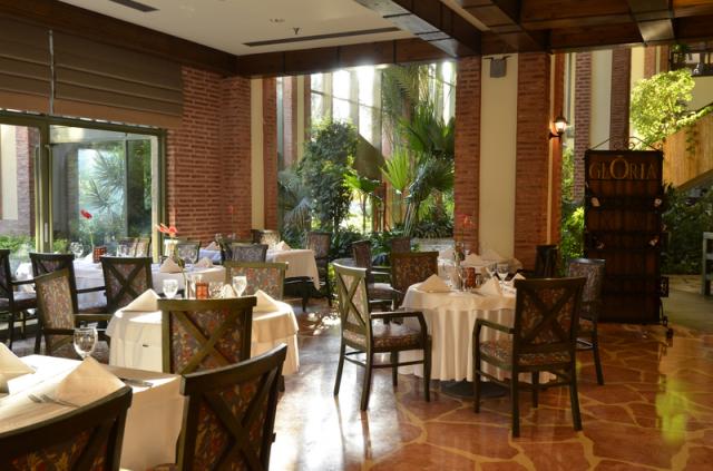 Mosaique Main Restaurant 1