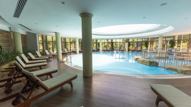 La Source SPA 8