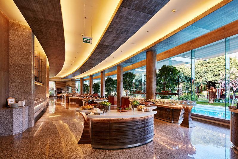 TetrasomiaMainRestaurant1_SerenityResort