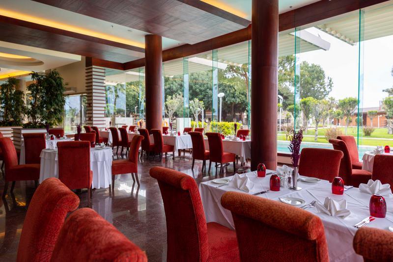 TetrasomiaMainRestaurant14_SerenityResort