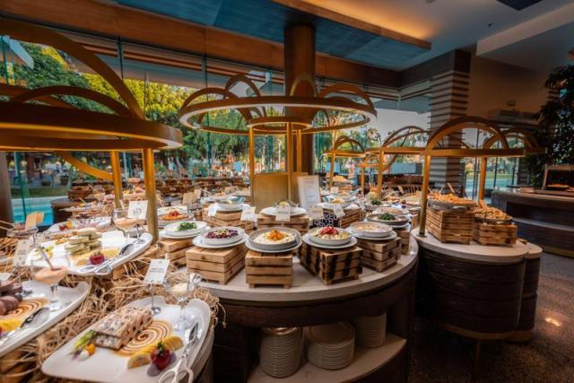 TetrasomiaMainRestaurant8_SerenityResort