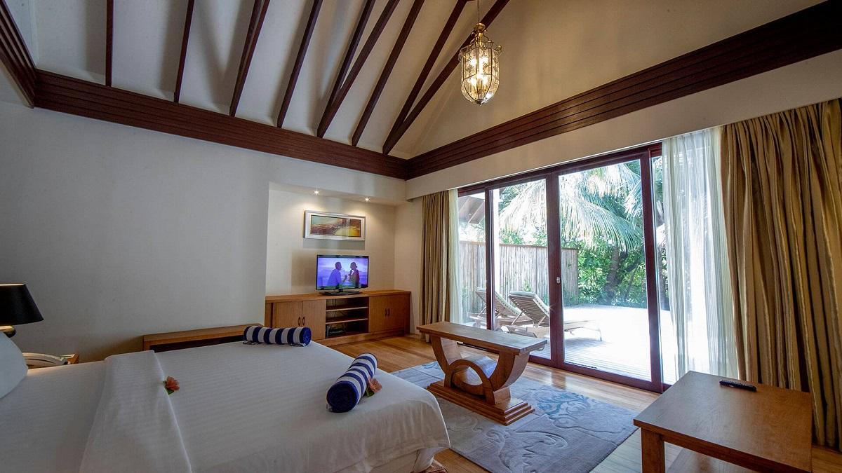 Furaveri Island r2-beach vila (2)