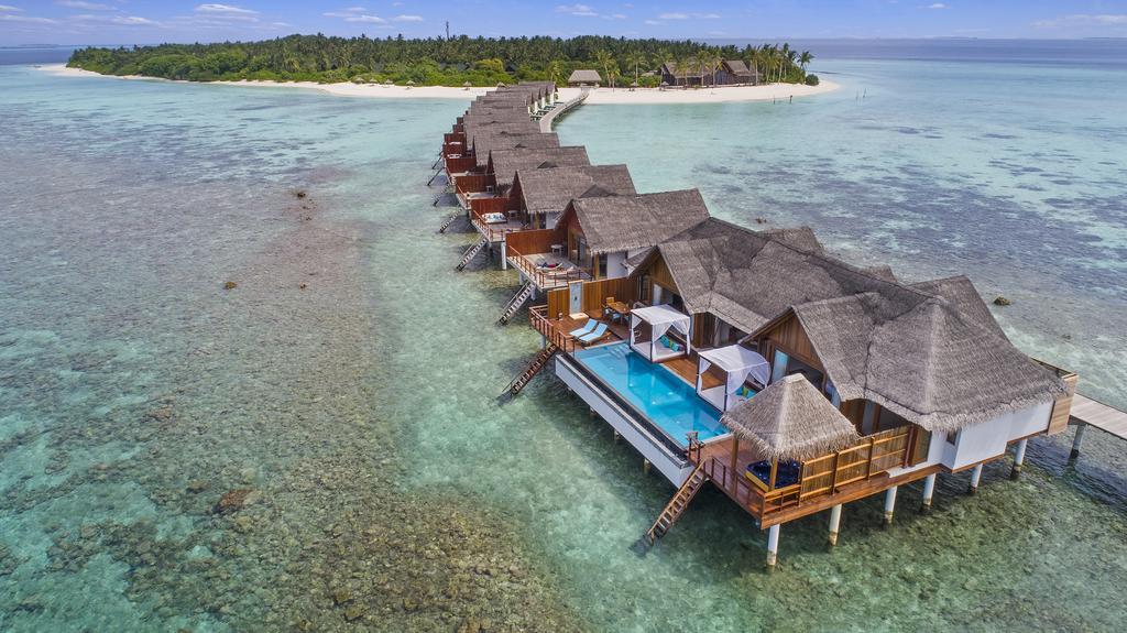 Furaveri Island ext1 (3)