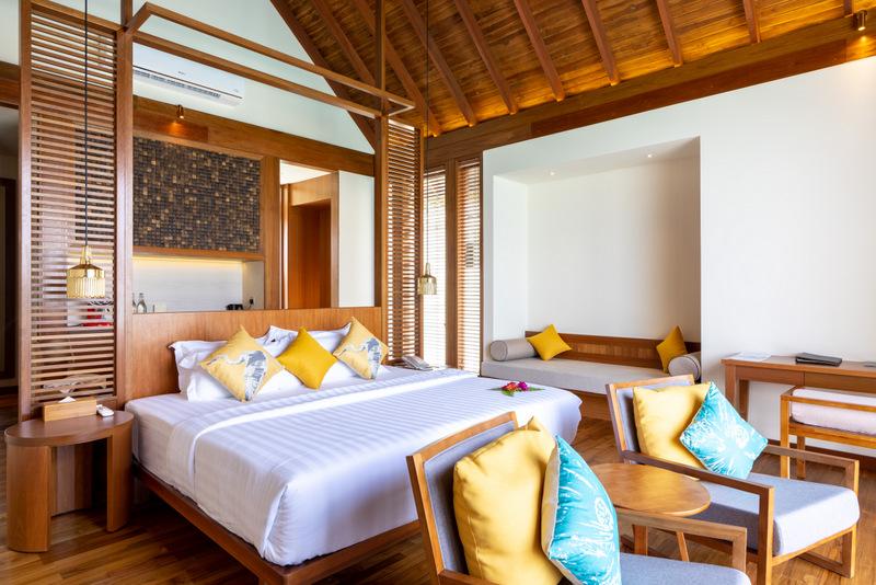 OceanPoolVillaBedroomView1