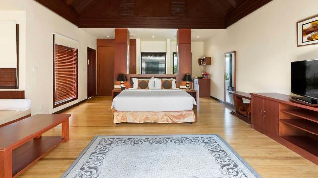 Furaveri Island r1-garden vila (2)