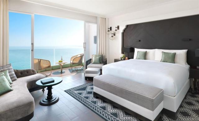 Fairmont Fujairah Beach r1-rooms (6)