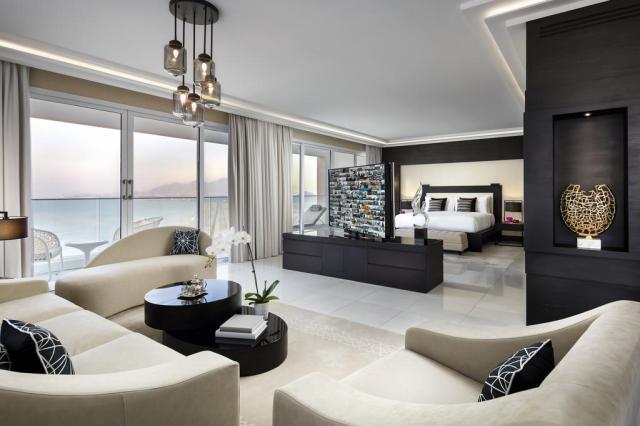 Fairmont Fujairah Beach r2-suites (3)