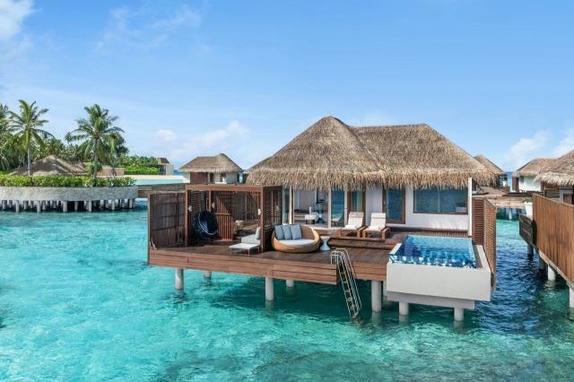 W Maldives 3 (2)