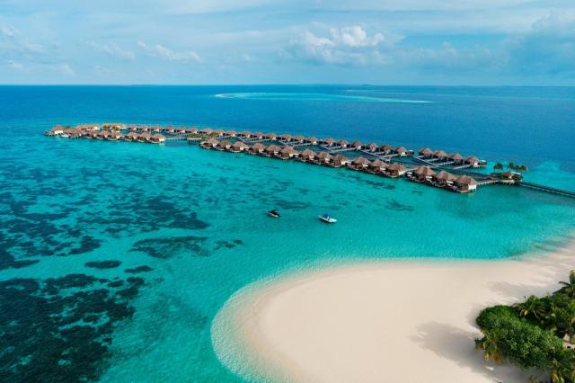 W Maldives 1 (2)