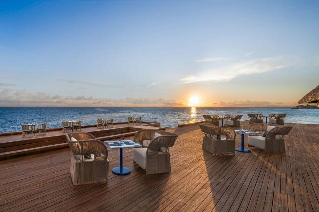 W Maldives 6 (5)
