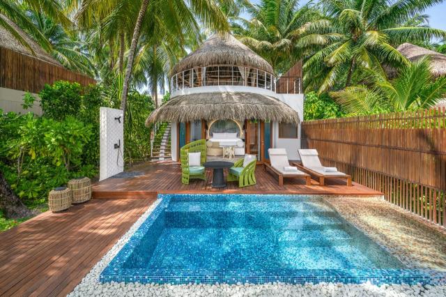 W Maldives 8 BV (1)
