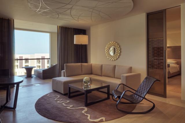 Park Hyatt Abu Dhabi 10 park room (2)