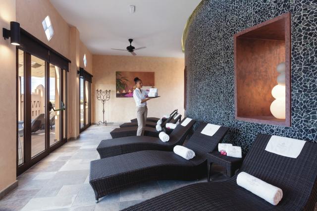 Hotel Riu Funana 2 (1)