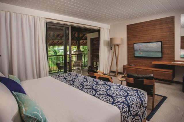 Paradis Beachcomber 7 bay view r (2)