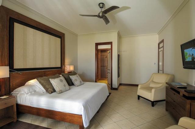 Dinarobin Beachcomber 9 (1)