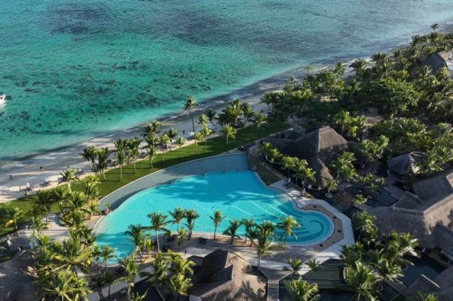 Dinarobin Beachcomber 1 (4).JPG