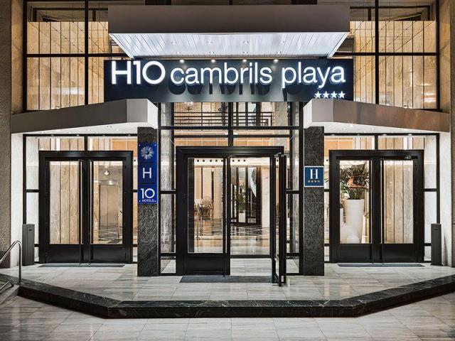 H10CambrilsPlaya-2018-new-009