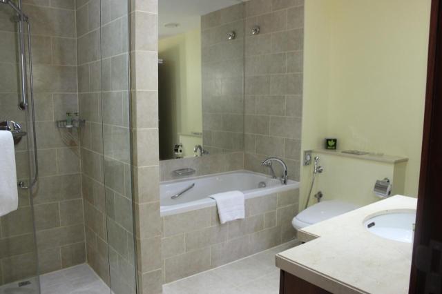 Ramada Downtown r1- 1ložnic (3)