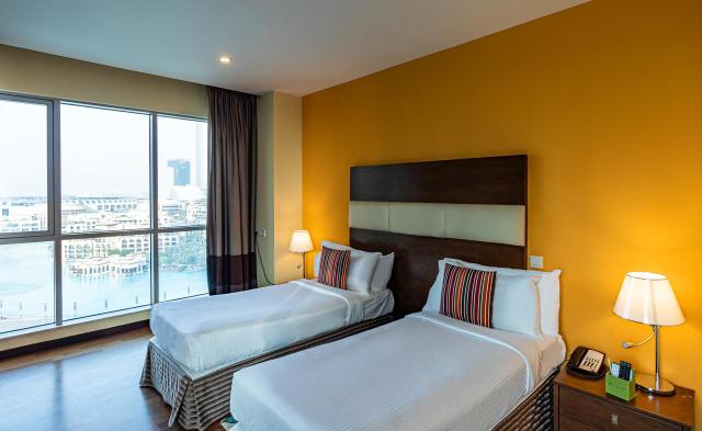 Ramada Downtown r2-rooms and studios (11)