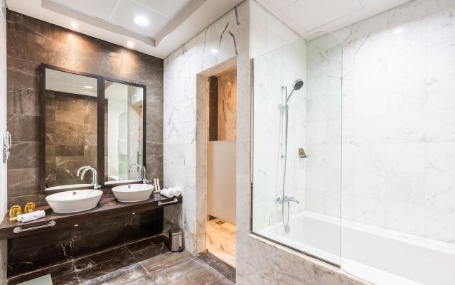 Rixos The Palm 12-PH suite (2)