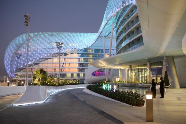 W Abu Dhabi Yas Island 2 (3)